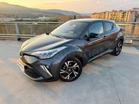 Usado Toyota C-HR Advance 122 CV (89 kW) 2023 Gris / plata SUV