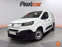 Usado Fiat Doblò 102 CV (75 kW) 2024 Blanco Monovolumen