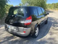 Usado Renault Grand Scénic II Dynamique 120 CV (88 kW) 2005 Negro Monovolumen