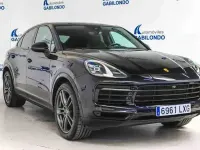 Usado Porsche Cayenne E-Hybrid 462 CV (339 kW) 2022 Negro SUV