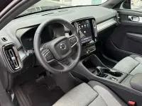 Nuevo Volvo XC40 Core 163 CV (119 kW) 2026 Negro SUV