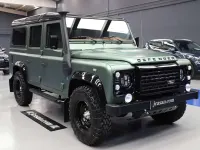 Używany Land Rover Defender 122 KM (89 kW) 2014 Zielony Kombi