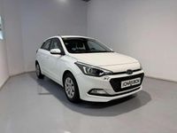 Usado Hyundai i20 84 CV (61 kW) 2018 Blanco Utilitario
