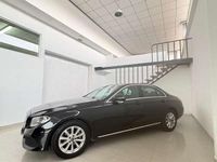 Usado Mercedes E200 150 CV (110 kW) 2018 Negro Berlina