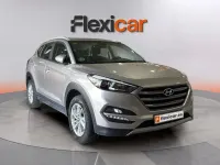 Usado Hyundai Tucson 132 CV (97 kW) 2018 Beige SUV