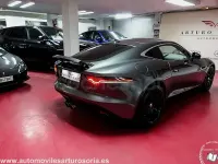 Usado Jaguar F-Type R-Dynamic 380 CV (279 kW) 2018 Gris / plata Coupe