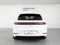 Usado Porsche Cayenne 470 CV (345 kW) 2025 Blanco SUV