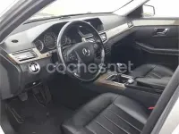 Usado Mercedes E220 Elegance 170 CV (125 kW) 2011 Gris / plata Berlina