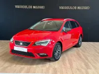 Usado Seat Leon Style 150 CV (110 kW) 2016 Rojo Familiar