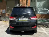 Usado SsangYong Rodius Limited 155 CV (114 kW) 2015 Negro Monovolumen