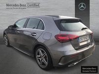 Usado Mercedes A180 AMG line 136 CV (100 kW) 2025 Gris montaña Berlina