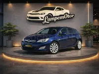 Usado Opel Astra Cosmo 115 CV (84 kW) 2010 Azul Berlina
