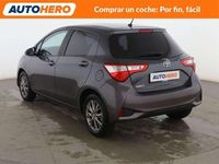Usado Toyota Yaris Active 110 CV (80 kW) 2019 Gris Berlina