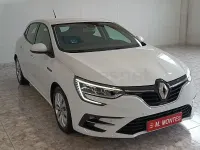 Usado Renault Mégane II Life 115 CV (84 kW) 2021 Blanco Berlina