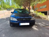 Usado Ford Mondeo Trend 115 CV (84 kW) 2002 Azul Berlina