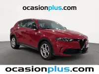 Usado Alfa Romeo Tonale Sprint 131 CV (96 kW) 2022 Rojo SUV