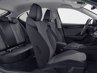 Usado Skoda Octavia 150 CV (110 kW) 2024 Gris