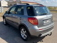 Usado Suzuki SX4 GLX 120 CV (88 kW) 2009 Gris / plata SUV