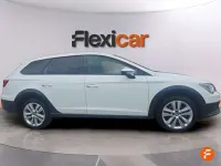 Usado Seat Leon ST 4Drive 150 CV (110 kW) 2018 Blanco Familiar