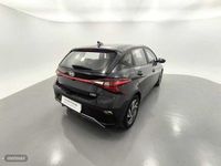 Usado Hyundai i20 99 CV (72 kW) 2024 Aurora grey Berlina