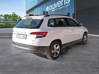 Usado Skoda Karoq Ambition 150 CV (110 kW) 2021 Blanco SUV