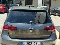 Usado VW Golf VII 115 CV (84 kW) 2018 Gris / plata Familiar