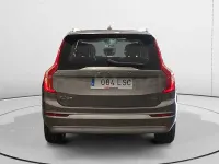 Usado Volvo XC90 Momentum 235 CV (172 kW) 2021 Gris / plata SUV