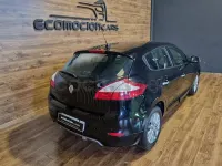 Usado Renault Mégane III Life 115 CV (84 kW) 2014 Negro Berlina