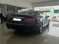Usado Mercedes E500 Avantgarde 388 CV (285 kW) 2010 Azul Coupe