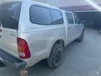 Usado Toyota HiLux 120 CV (88 kW) 2009 Gris / plata Pickup/Camioneta