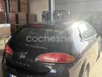 Usado Seat Leon Stylance 105 CV (77 kW) 2008 Negro Utilitario