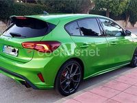 Usado Ford Focus ST 280 CV (205 kW) 2022 Verde Berlina