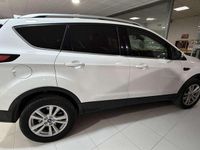 Usado Ford Kuga Limited 150 CV (110 kW) 2019 Blanco SUV