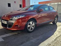 Usado Renault Mégane 110 CV (80 kW) 2012 Granate Berlina