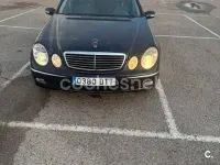 Usado Mercedes E320 Elegance 224 CV (164 kW) 2005 Azul Berlina