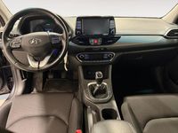 Usado Hyundai i30 120 CV (88 kW) 2019 Gris/plata