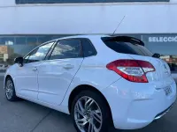Usado Citroën C4 120 CV (88 kW) 2013 Blanco Berlina