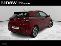 Usado Hyundai i20 85 CV (62 kW) 2016 Rojo Berlina