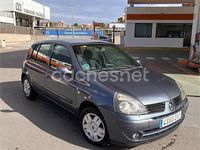 Usado Renault Clio II Authentique 75 CV (55 kW) 2006 Azul Berlina
