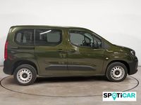 Usado Opel Combo Edition 100 CV (73 kW) 2025 Verde Familiar