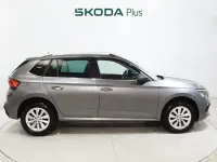 Usado Skoda Kamiq Selection 115 CV (84 kW) 2025 Gris SUV