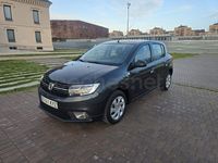 Usado Dacia Sandero Essentiel 90 CV (66 kW) 2019 Gris / plata Berlina