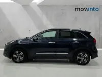 Käytetty Kia Niro 141 HP (103 kW) 2021 Sininen Katumaasturi