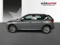 Usado Skoda Kamiq Selection 95 CV (69 kW) 2025 Gris / plata SUV