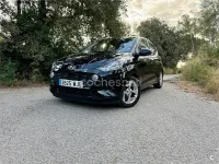 Usado Hyundai i10 67 CV (49 kW) 2023 Negro Utilitario