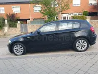 Usado BMW 118 143 CV (105 kW) 2007 Negro Utilitario
