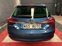 Usado Opel Insignia Selective 140 CV (102 kW) 2015 Azul Familiar