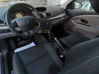 Usado Renault Mégane III 86 CV (63 kW) 2010 Burdeos Utilitario