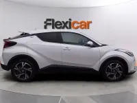 Używany Toyota C-HR Active 122 KM (89 kW) 2022 Biały SUV