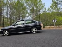 Usado Ford Escort RS 150 CV (110 kW) 1996 Negro Berlina